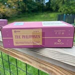 KiwiCo Aas Crate- The Philippines